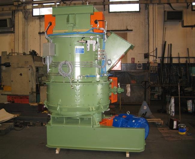 Speedmullor verde in officina